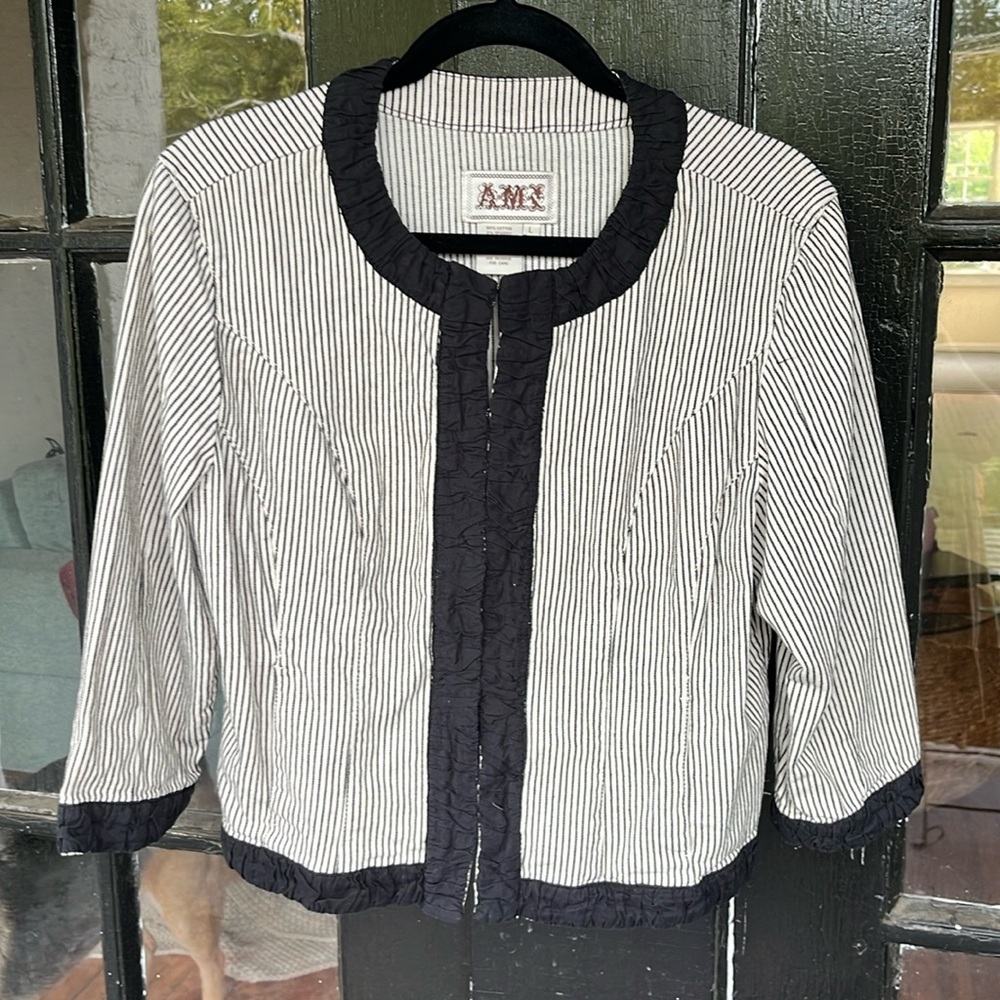 Ami Alexandre Mattiussi Black and White Striped Cropped Jacket
